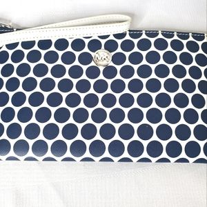 Michael Kors Wristlet